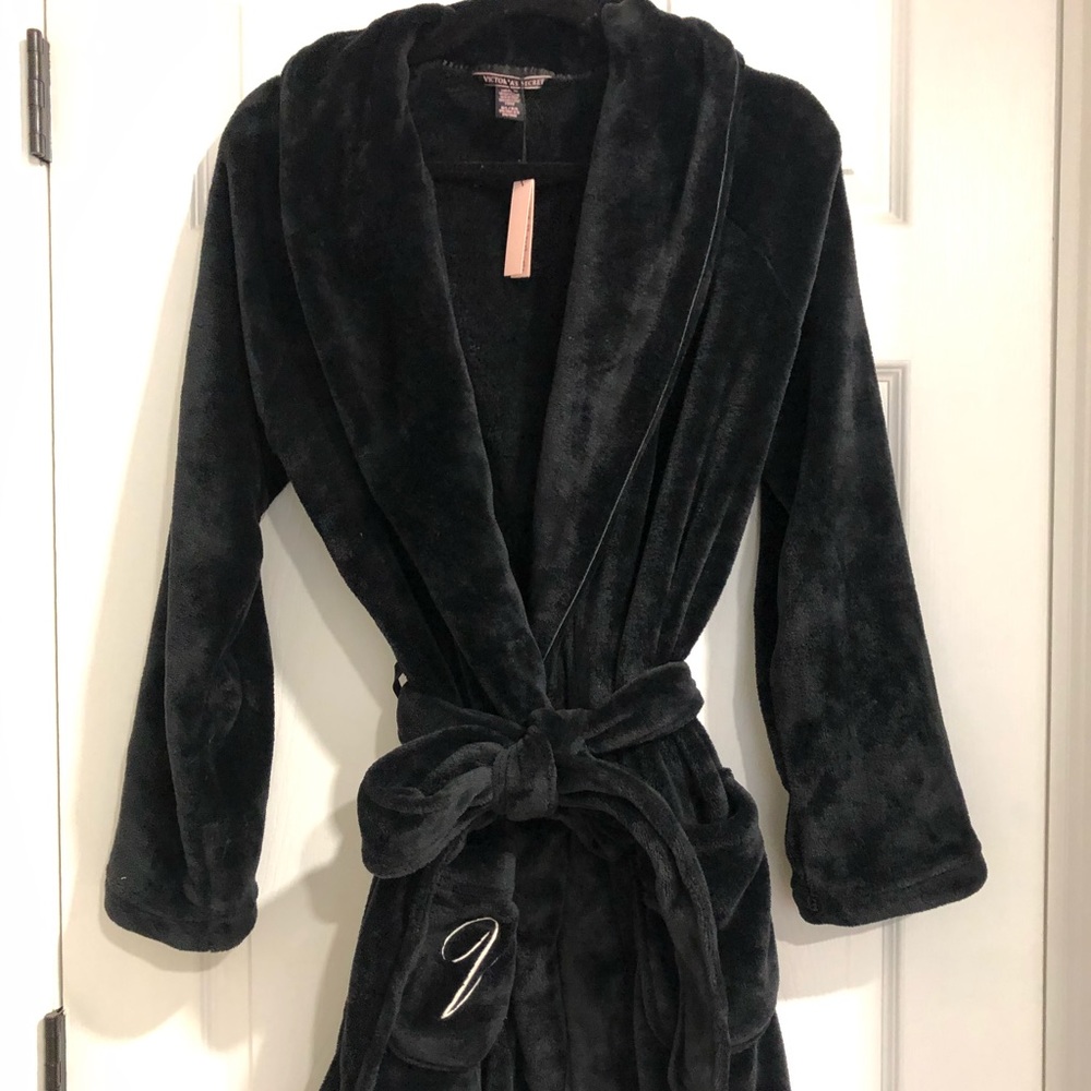 NWT Victoria Secret plush robe